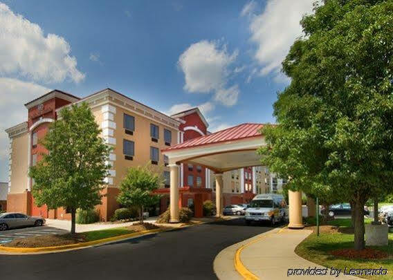 Comfort Suites Dulles Airport Chantilly Bagian luar foto